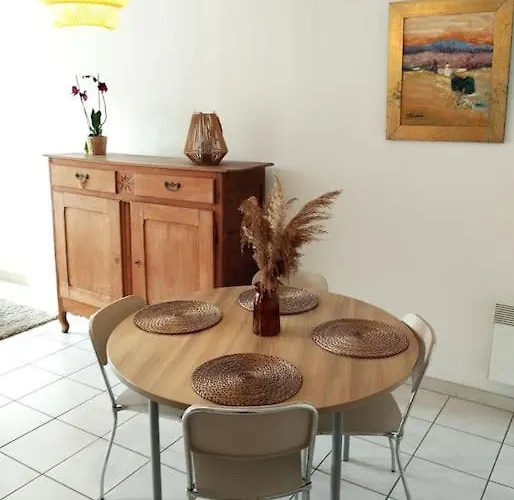 Du Roi 아파트 르그로뒤후아